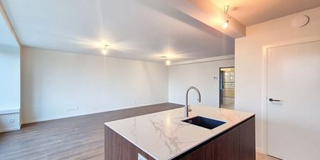 Appartement te huur in Eeklo voor € 1.100 met 2 slaapkamers - Photo 4