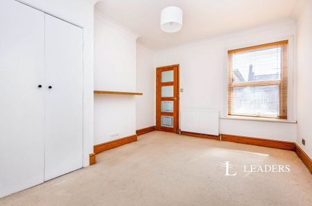 2 bedroom house to rent George Road, Guildford, GU1 - Photo 4