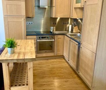 Studio Flat, William Jessop Court, M1 - Photo 3