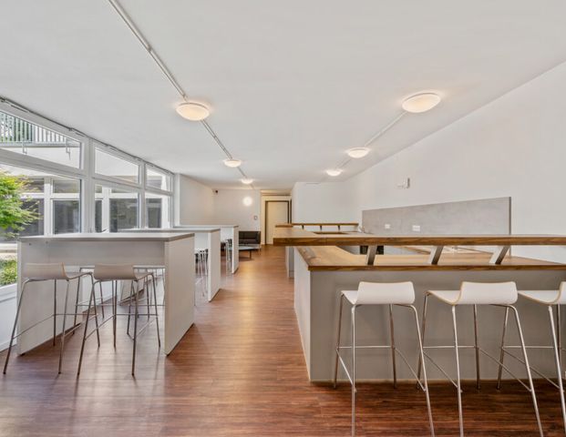 Ideal für Studenten – Möbliertes 1-Zimmer-Apartment in Berlin-Tempelhof - Photo 1