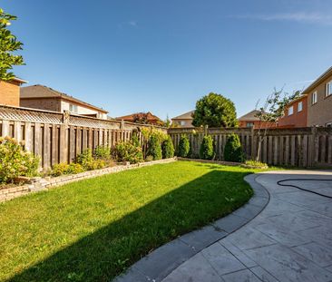 For Lease - 5615 Heatherleigh Avenue Unit# Legal Bsmt, Mississauga,... - Photo 1