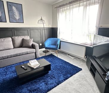 3 Bed Terraced House, Manchester, M16 - Photo 4