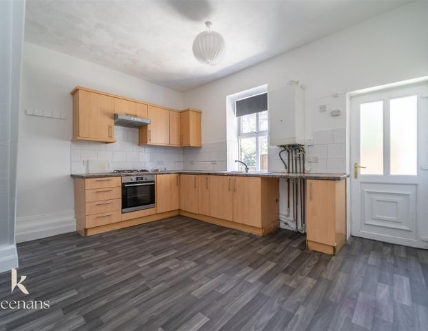 Commercial Street, Bacup - Photo 1