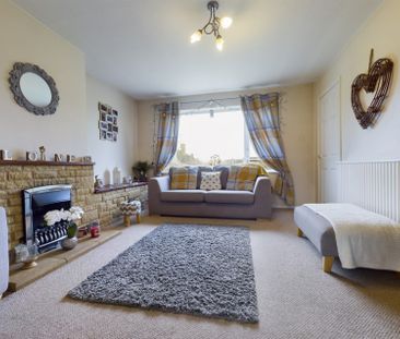 The Chase, Cashes Green, Stroud, Gloucestershire, GL5 - Photo 1