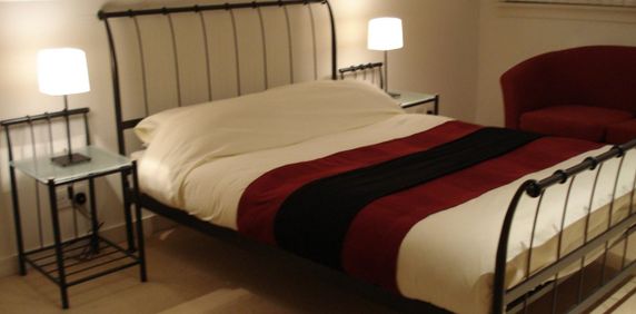 1 Bed Flat, Whitworth Street, M1 - Photo 2