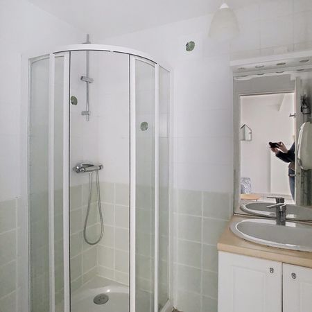 Location Appartement 1 pièce 17m² COUTANCES 50200 - Photo 3