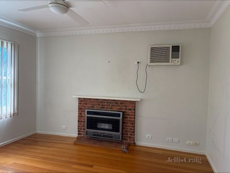 71 First Avenue, Altona North - Photo 5