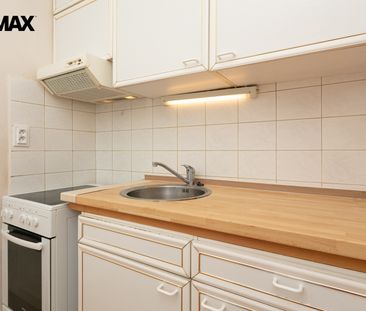 Pronájem bytu 1+1 v osobním vlastnictví 33 m², Praha 8 - Kobylisy - Photo 5