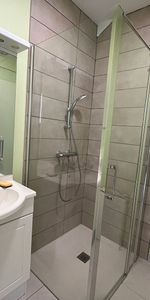 Location Appartement 2 pièces 75m² - Photo 4