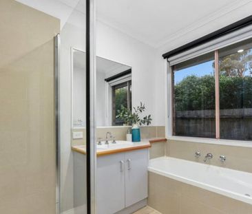 Narre Warren South - Photo 2