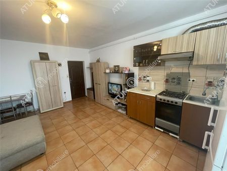 De inchiriat apartament cu 2 camere balcon si loc de parcare din zona Arhitectiilor din Sibiu - Photo 5