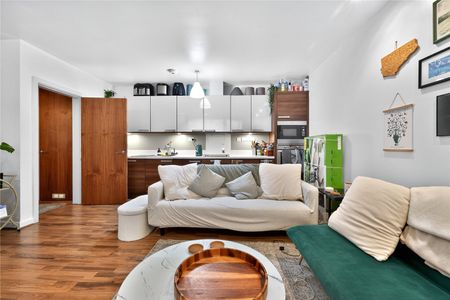 Copenhagen Place, London, E14 7FE - Photo 4