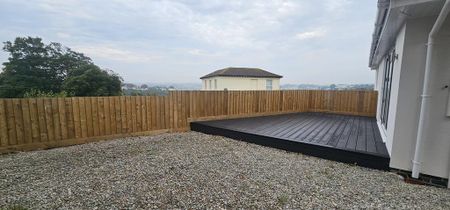 4 bedroom detached house to rent - Photo 5