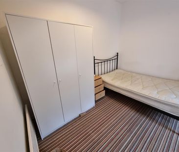 House For Rent Tower Street, Pontypridd - Photo 4