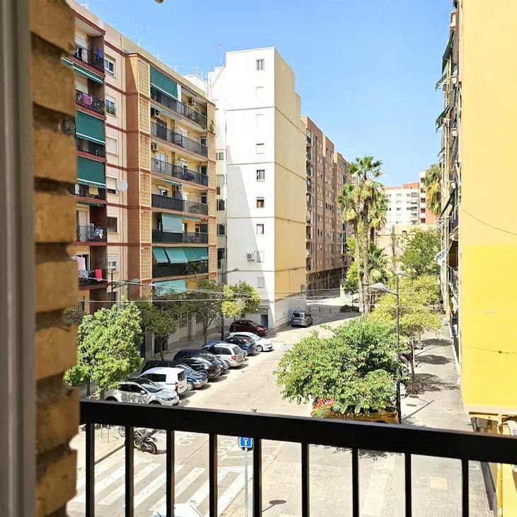 Carrer del Poeta Mas y Ros, Valencia, Valencian Community 46021 - Photo 1