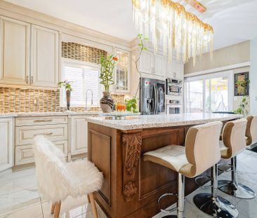 For Lease - 2427 Valley Heights Cres. N/A, Oakville, Ontario - Photo 3