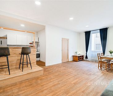 Pronájem bytu 2+kk 70 m² - Photo 1