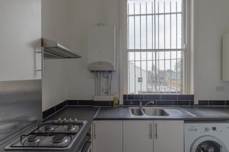 1 bedroom flat to rent - Photo 4