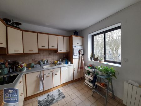 Location Appartement 4 pièces 97m² LAVAL 53000 - Photo 5