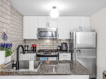 For Lease - 40 Carnation Avenue Unit# 122, Toronto, Ontario - Photo 5
