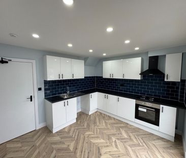 Studio Flat, Akerman Road, SW9 - Photo 2