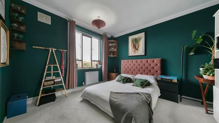 Iron Mill Road, SW18 - Photo 2