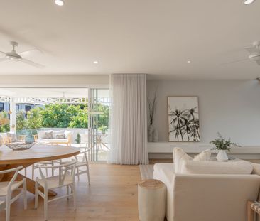 4 Bedroom Double Storey Duplex in Sunrise Beach - Photo 5