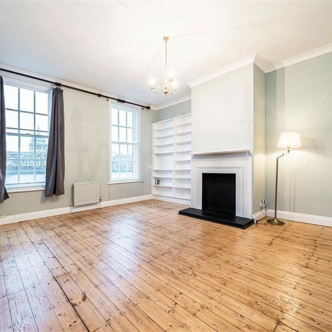 2 bedroom end of terrace house to rent - Photo 1