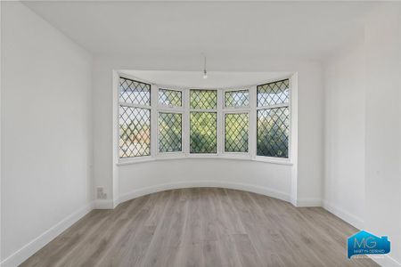 4 bedroom semi-detached house to rent - Photo 4