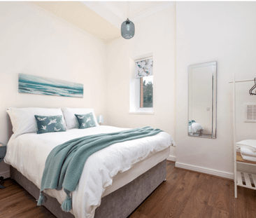 2 bedroom apartment for rent - Photo 1