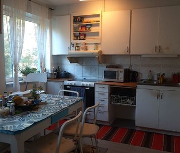 Ekholmsvägen, Skärholmen - Photo 3