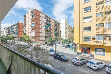 Carrer del Poeta Mas i Ros, Valencia, Valencian Community 46021 - Photo 5