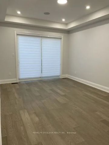 57 Phillip Avenue #Main-Upper - Photo 4