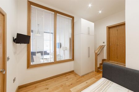 2 bed apartment to rent in Grainger Street, City Centre, NE1 - Photo 5