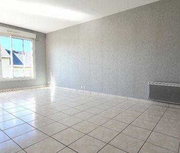 Location Appartement 2 pièces 47m² - Photo 2