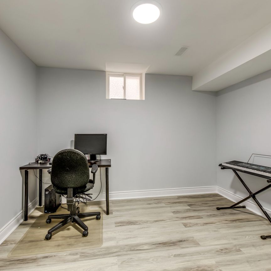 For Lease - 3465 Aquinas Avenue Unit# (lower LEVEL ), Mississauga, Ontario - Photo 1