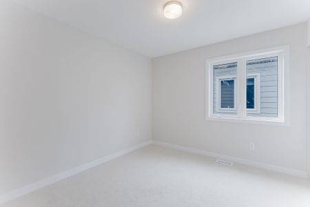 For Lease - 2046 Postilion Street, Stittsville - Munster - Richmond, Ontario - Photo 5