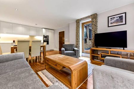 3 bedroom flat to rent - Photo 2