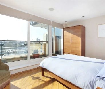 2 bedroom flat in Smugglers Way - Photo 4