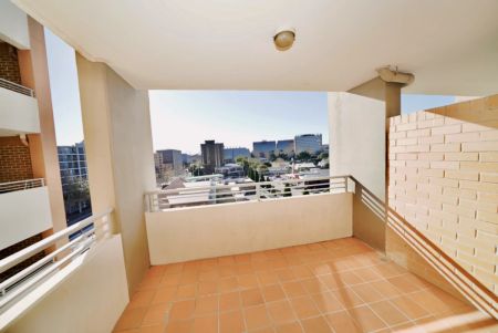 2 bed 1.5 bath - Photo 4