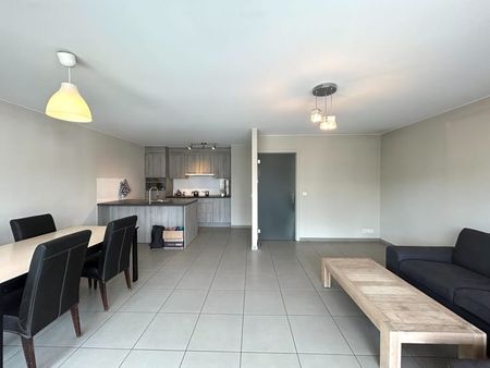 Appartement te huur - Photo 2