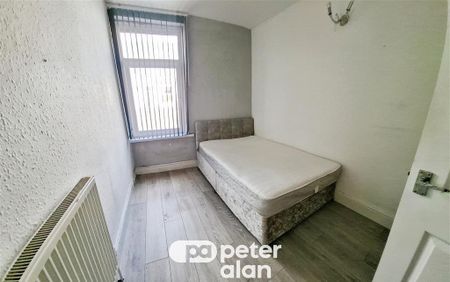 Eversley Road, Sketty, SWANSEA - Photo 2