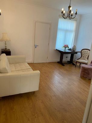 Room in a Shared House, Milner Road, B29 - Photo 1