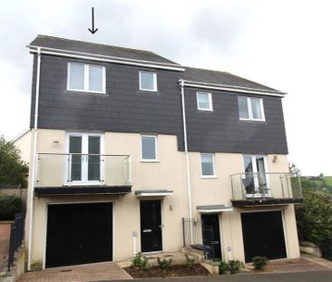 3 bedroom semi-detached house to rent - Photo 1