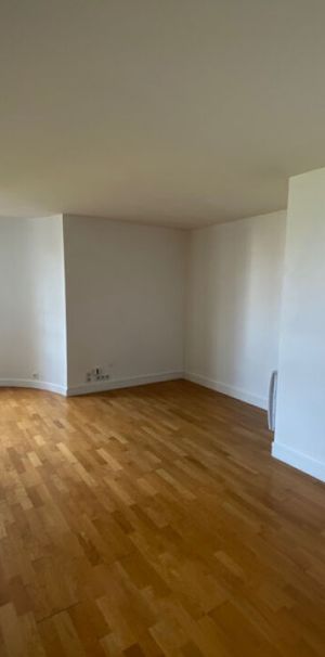 Location Appartement 2 pièces 53m² - Photo 1