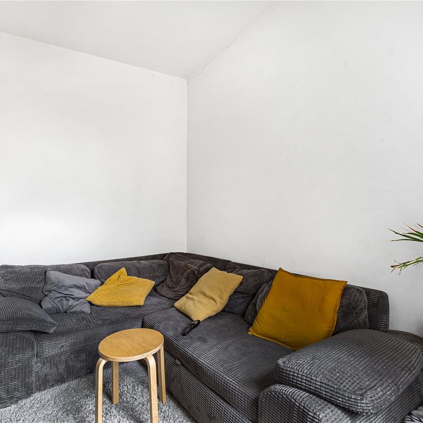 Trehurst Street, Hackney, London, E5 0EB - Photo 1
