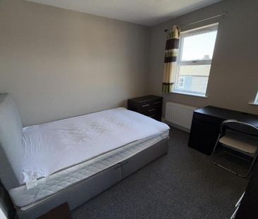 12 Donnybrook Court, Belfast, BT9 7GH - Photo 4