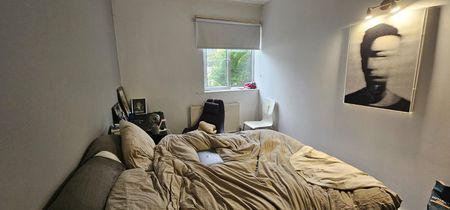6 Bed - 11 Ancaster Road, Leeds - LS16 5HH - Student - Photo 3