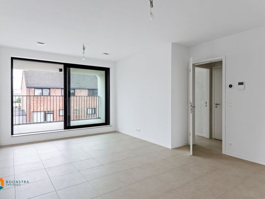 Nieuwbouw appartement met terras en parkeerplaats in centrum Putte - Foto 1