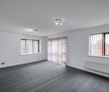 4 bedroom detached house to rent - Photo 1